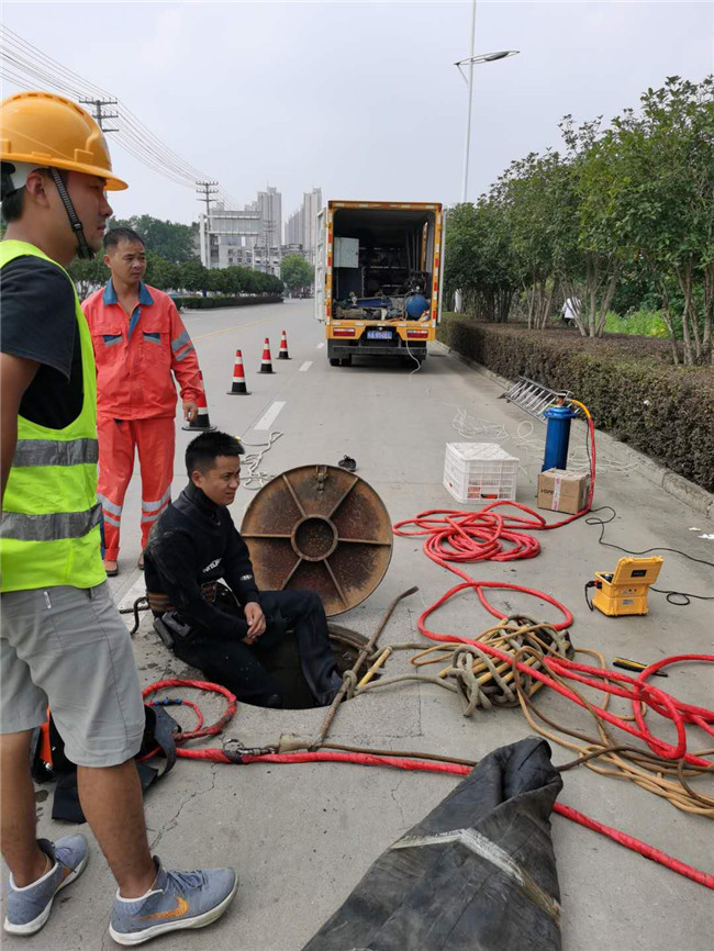 长宁翻衬法管道修复技术主要工序